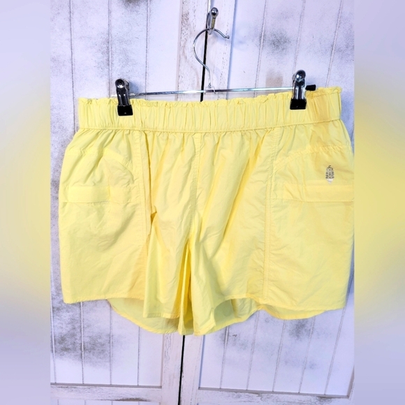 NWOT Free People In The Wild Shorts Yellow Medium - Picture 2 of 6